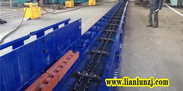 提高<i style='color:red'>116smd09溜槽</i>的使用周期，刮板機的安裝維護應該怎么做？