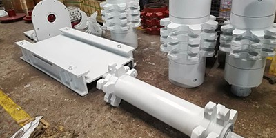 雙志機(jī)械告訴您怎樣生產(chǎn)質(zhì)量好的鍛造刮板、E型螺栓、刮板機(jī)配件