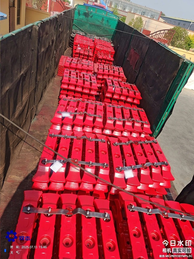 刮板機(jī)配件交貨