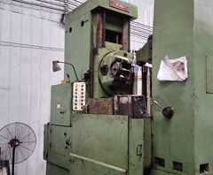 精加工（熱處理、車床、銑床加工）——兩端銑花鍵齒等