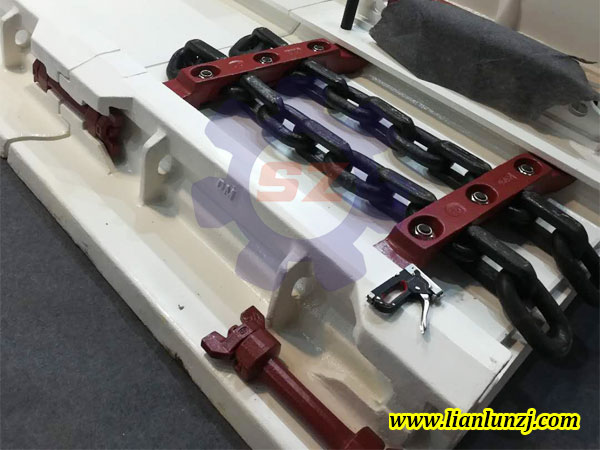 天降暴雨！<i style='color:red'>溜子刮板</i>機配件正常出庫