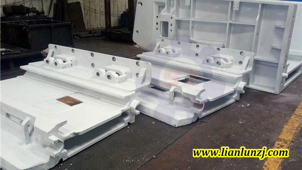 107SF26中部槽、103S10/08WC過渡槽、7SD31401罩筒發(fā)貨-河南雙志