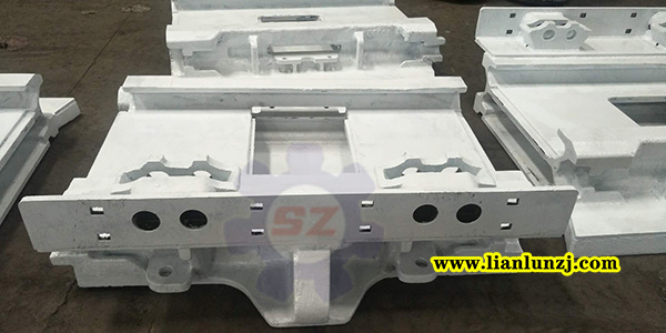 傳統(tǒng)刮板機(jī)中部槽和新型刮板機(jī)中部槽有何不同？